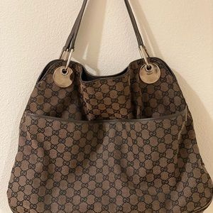 AUTHENTIC GUCCI MONOGRAM PURSE